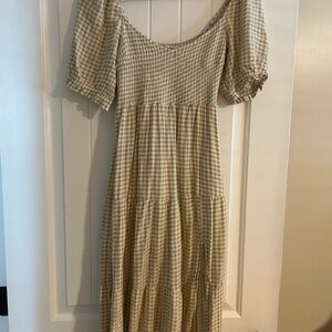 Abercrombie Short Sleeve Smocked Midi Dress Green  Checkered Gingham